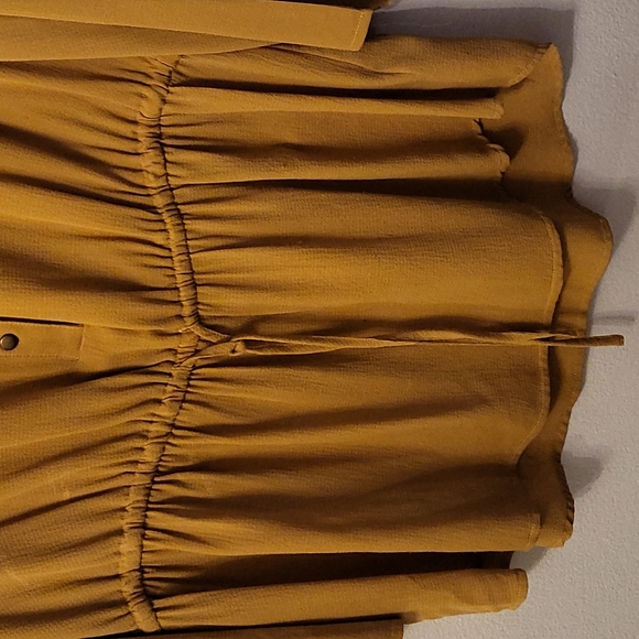 Unique Spectrum Ladies blouse - Picture 2 of 6